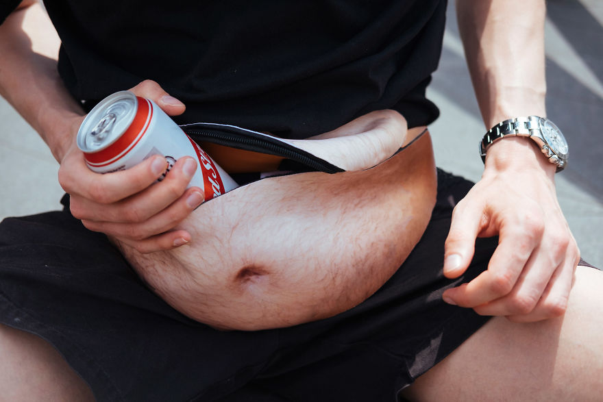 Dadbag – A funny Dad bod bum bag that Gives You the Dad Bod That You’ve Always Wanted